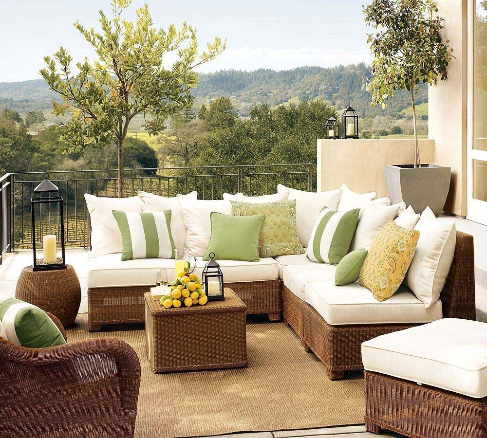 Apartment Balcony Furniture Ideas You Will Be Attracted To – Homesfeed In Coffee Tables For Balconies (View 11 of 20)
