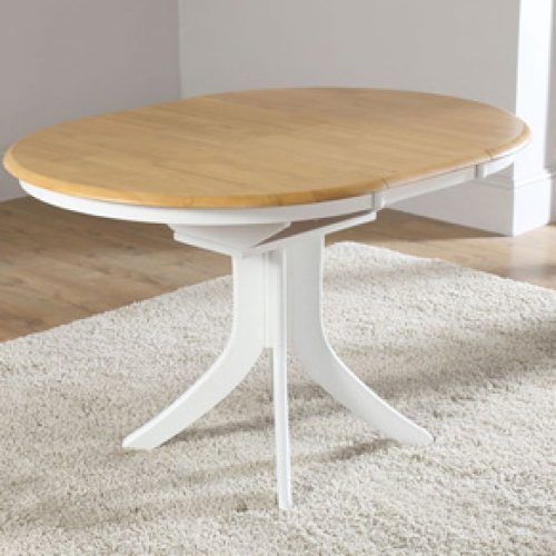 Small Round Extending Dining Tables (Photo 2 of 20)