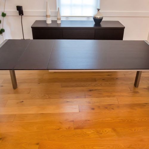 Dark Wood Extending Dining Tables (Photo 10 of 20)