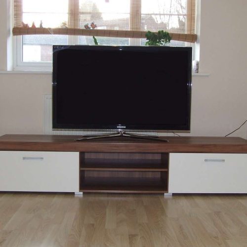 White Wood Tv Cabinets (Photo 11 of 20)