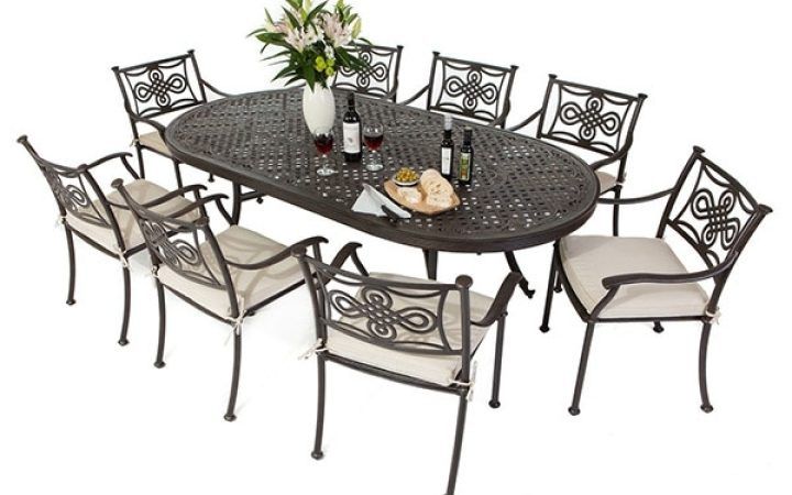 20 Photos 8 Seat Outdoor Dining Tables