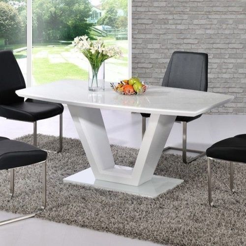 Black High Gloss Dining Tables And Chairs (Photo 4 of 20)