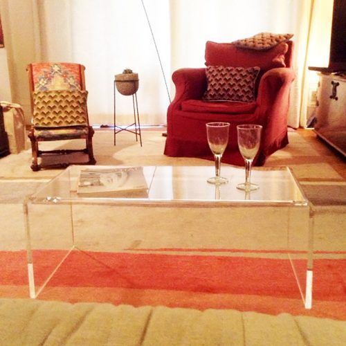 Clear Acrylic Coffee Tables (Photo 14 of 20)