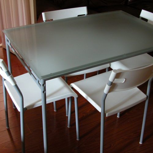 Ikea Round Glass Top Dining Tables (Photo 8 of 20)
