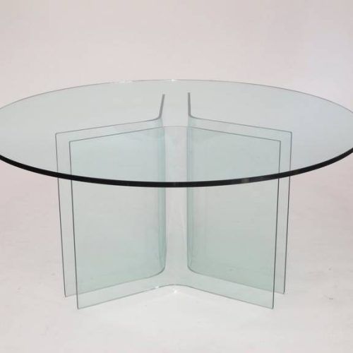 Curved Glass Dining Tables (Photo 20 of 20)
