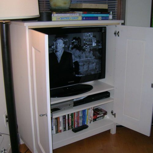 Enclosed Tv Cabinets For Flat Screens With Doors (Photo 18 of 20)