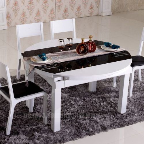 Wiggs 5 Piece Dining Sets (Photo 13 of 20)