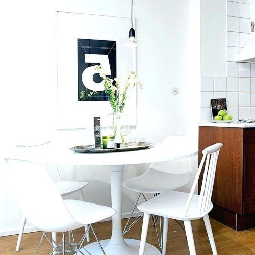 Small Round White Dining Tables (Photo 1 of 20)