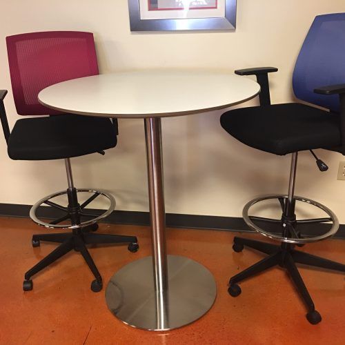 Collis Round Glass Breakroom Tables (Photo 8 of 20)