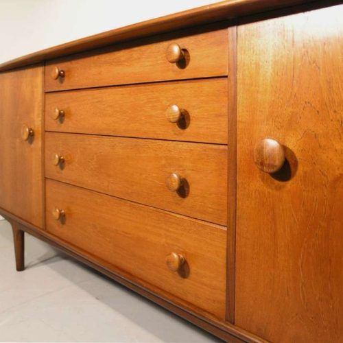 A Younger Sideboards (Photo 8 of 20)