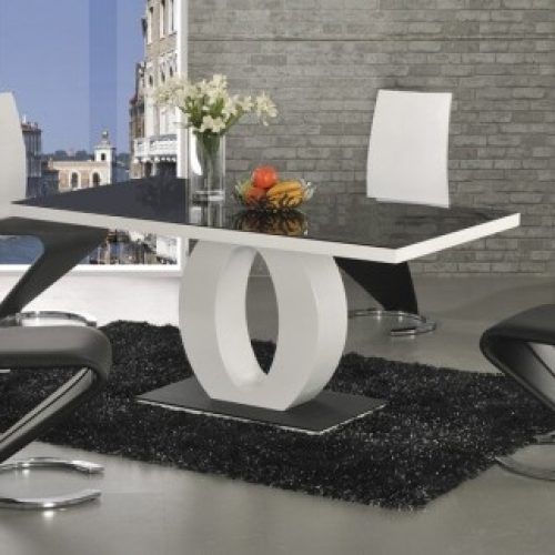 Black High Gloss Dining Tables (Photo 1 of 20)