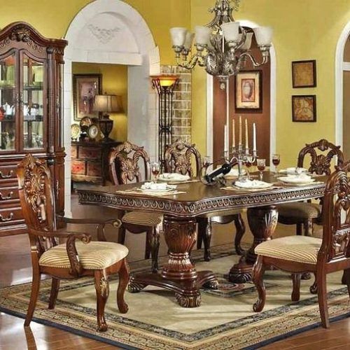 Traditional Dining Tables (Photo 5 of 20)