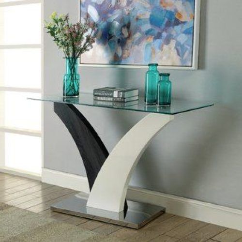 Mirrored Modern Console Tables (Photo 8 of 20)