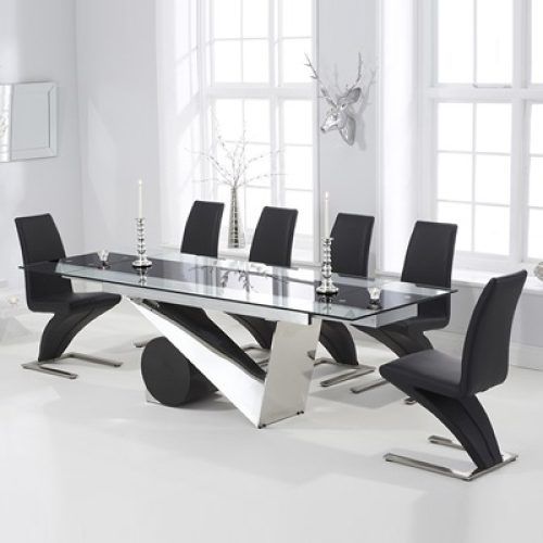 Black Extending Dining Tables (Photo 17 of 20)