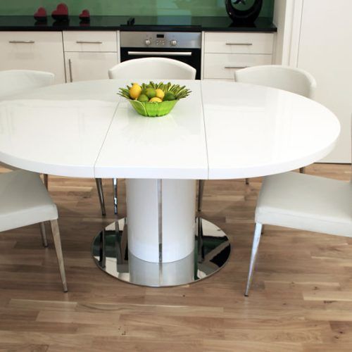White Circle Dining Tables (Photo 10 of 20)