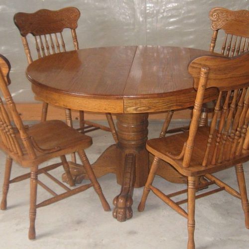 Round Oak Dining Tables And Chairs (Photo 3 of 20)
