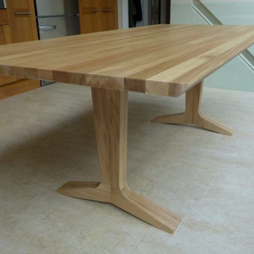 Solid Oak Dining Tables (Photo 4 of 20)
