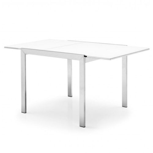 Square Extending Dining Tables (Photo 18 of 20)