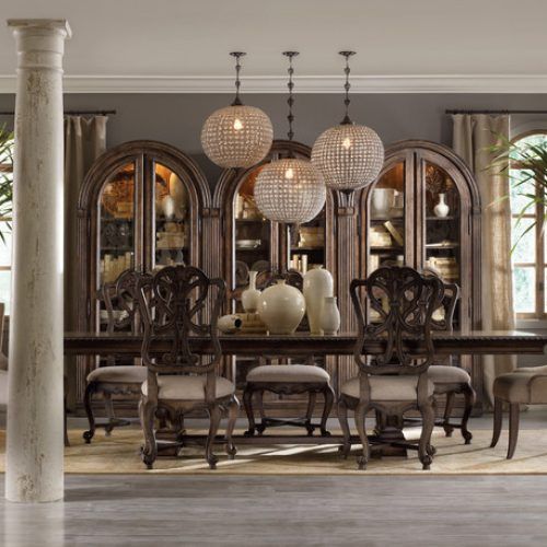 Traditional Dining Tables (Photo 4 of 20)
