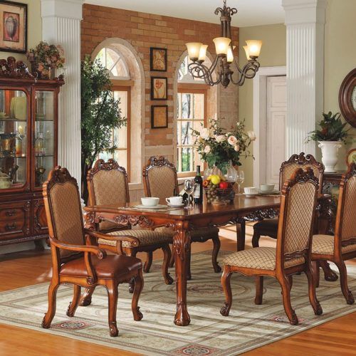 Traditional Dining Tables (Photo 7 of 20)