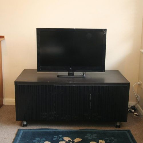 Forma 65 Inch Tv Stands (Photo 17 of 20)