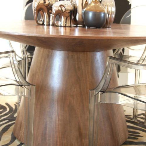 Walnut Tove Dining Tables (Photo 17 of 20)