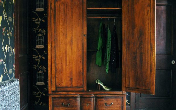 20 Photos Old Fashioned Wardrobes