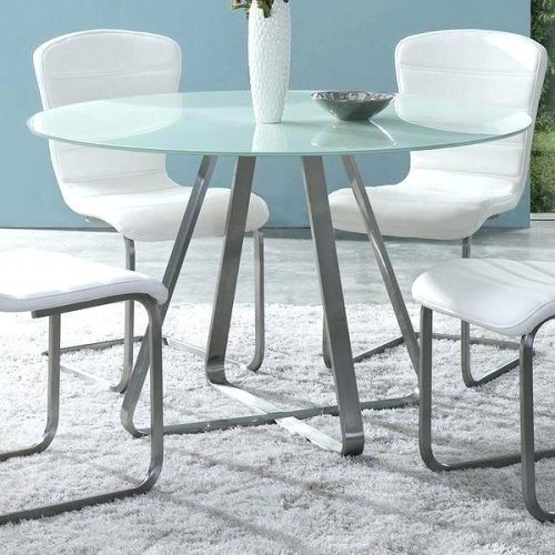 Round Glass Dining Tables With Oak Legs (Photo 18 of 20)