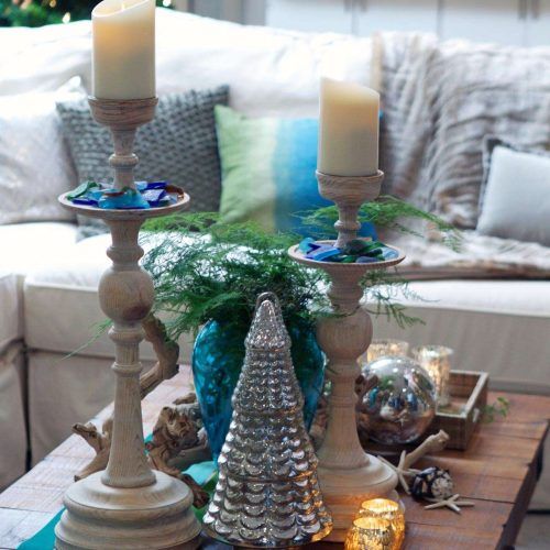 Rustic Christmas Coffee Table Decors (Photo 19 of 20)